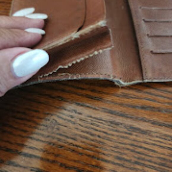 Louis Vuitton Monogram Checkbook Wallet - Picture 7 of 14